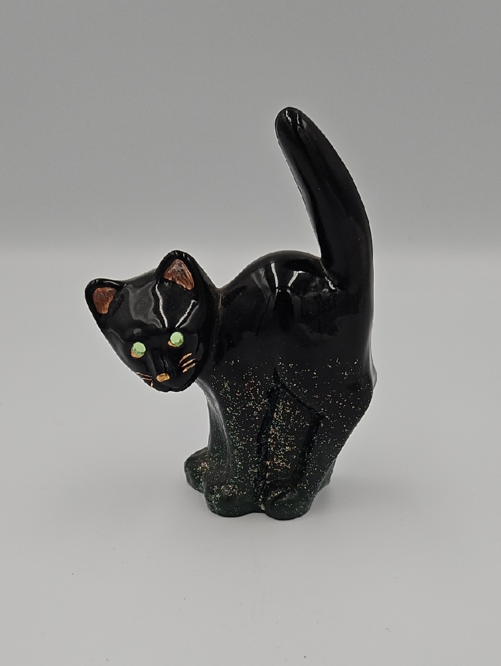 Vintage Cat Figurine.